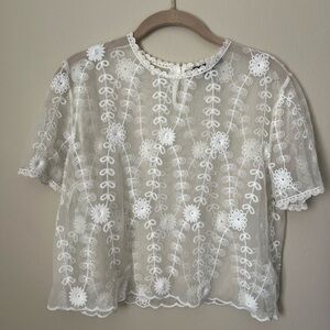 Sheer Floral Embroidered white top with lace detail Forever21 Size Large